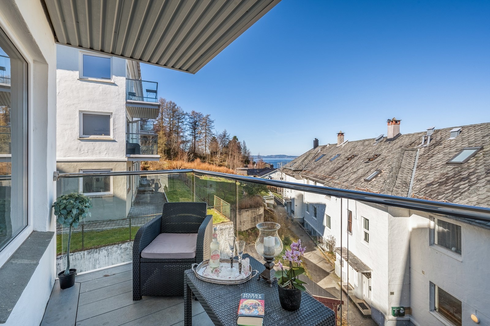 Plass til ønsket utemøblering. Galleribilde