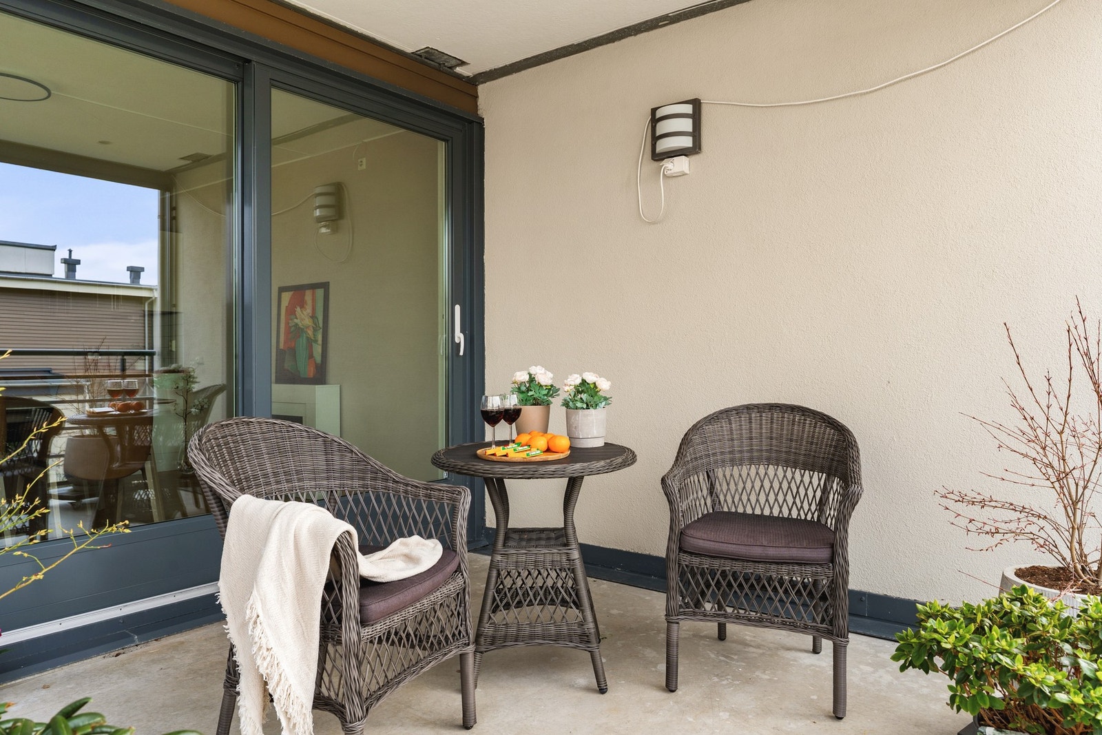 Denne kan lett møbleres med utemøbler. Galleribilde