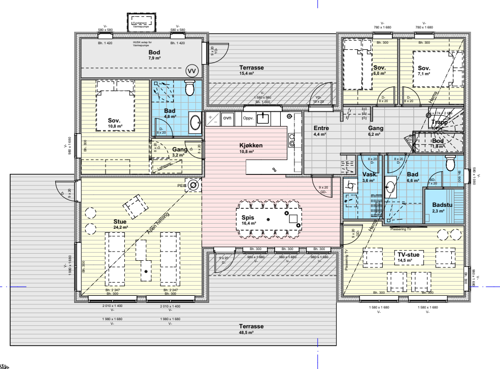 Plantegning 1. etg - Sonedelt hytte som passer perfekt dersom man skal kjøpe sammen med foreldre eller en stor familie. Alt du kan tenke deg i en hytte: 2 fulle bade, badstue, teknisk for tørking av klær, soverommene ligger ikke vegg-i-vegg Galleribilde