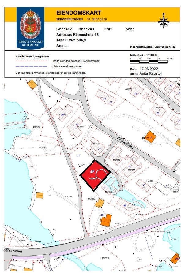 Tomten er på ca 500 kvm Galleribilde