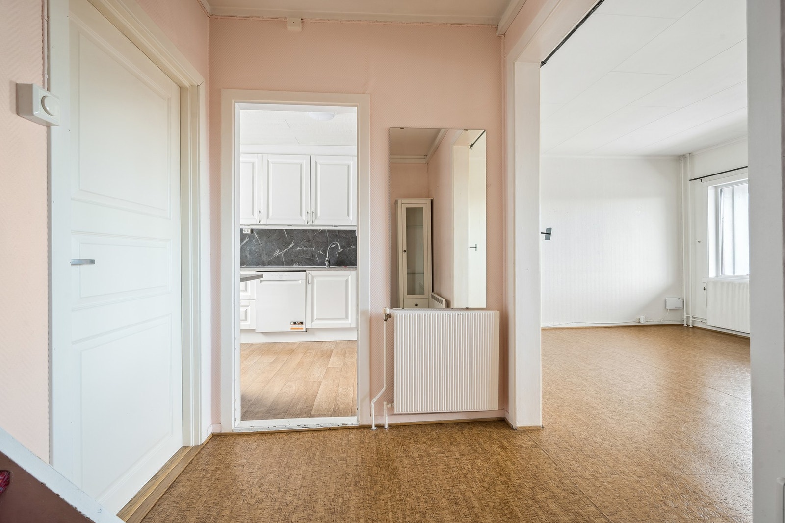 Gang, stue og kjøkken Galleribilde