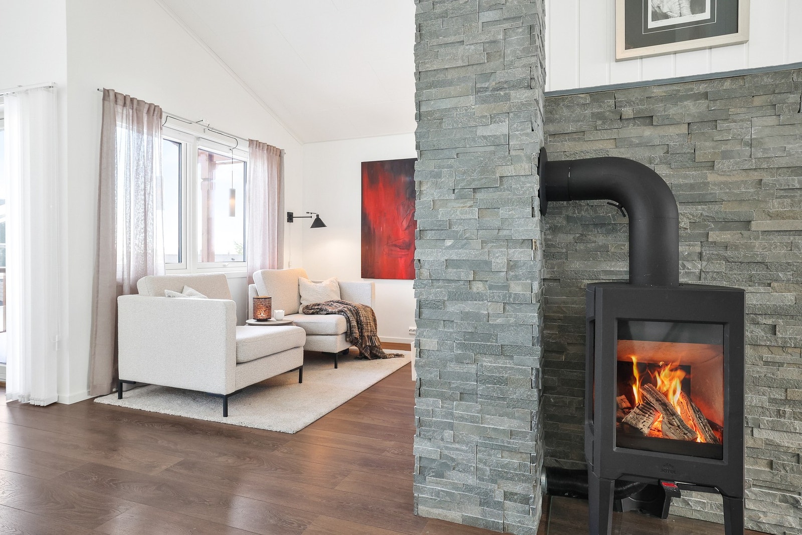 Vedovnen bidrar til en hyggelig oppvarming på kaldere dager. Galleribilde