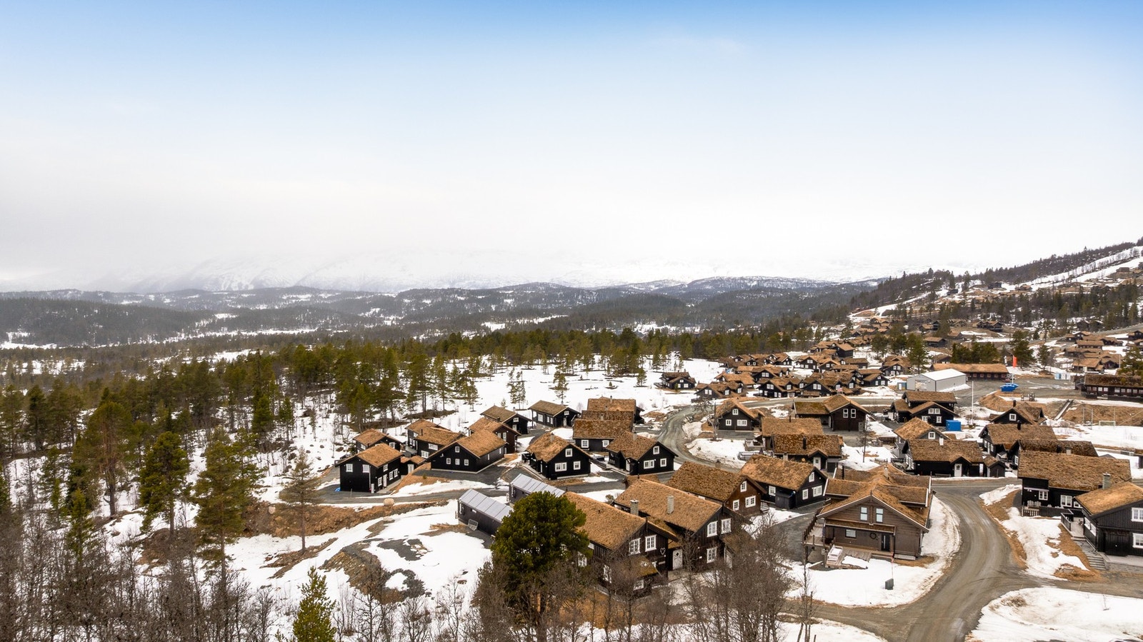 Endetomt. Vestvendt plassering og solfylte uteområder. Galleribilde