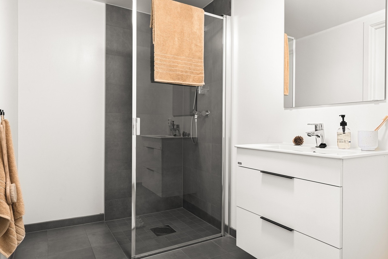 1. etasje har også bad. Galleribilde