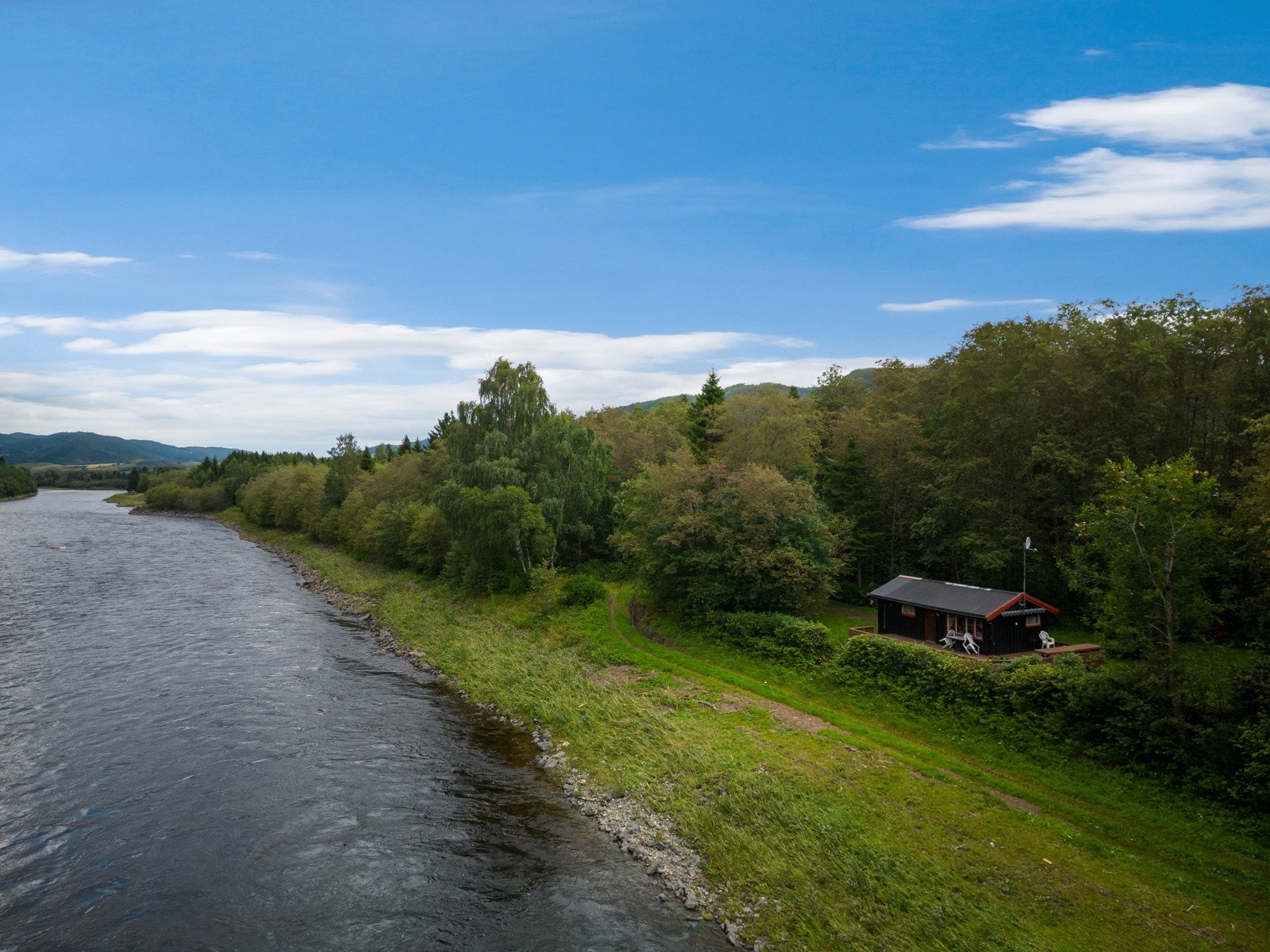 Lakseelven Gaula Galleribilde