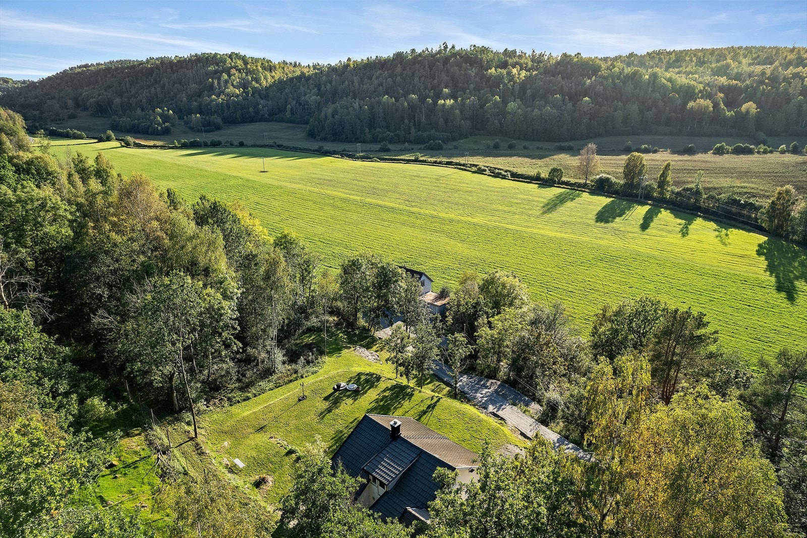 Her har du et fint og fritt utsyn over naturen og nærområdet Galleribilde