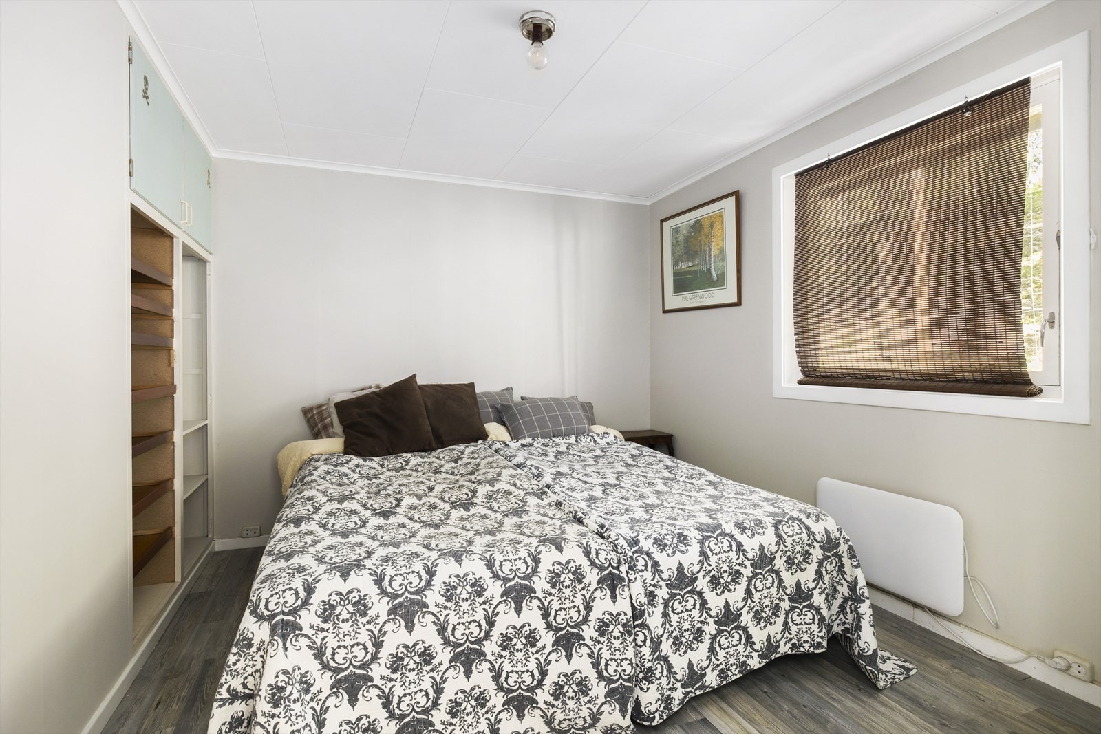 Det er 3 soverom i boligen, og 2 av disse er i 2.etasje Galleribilde