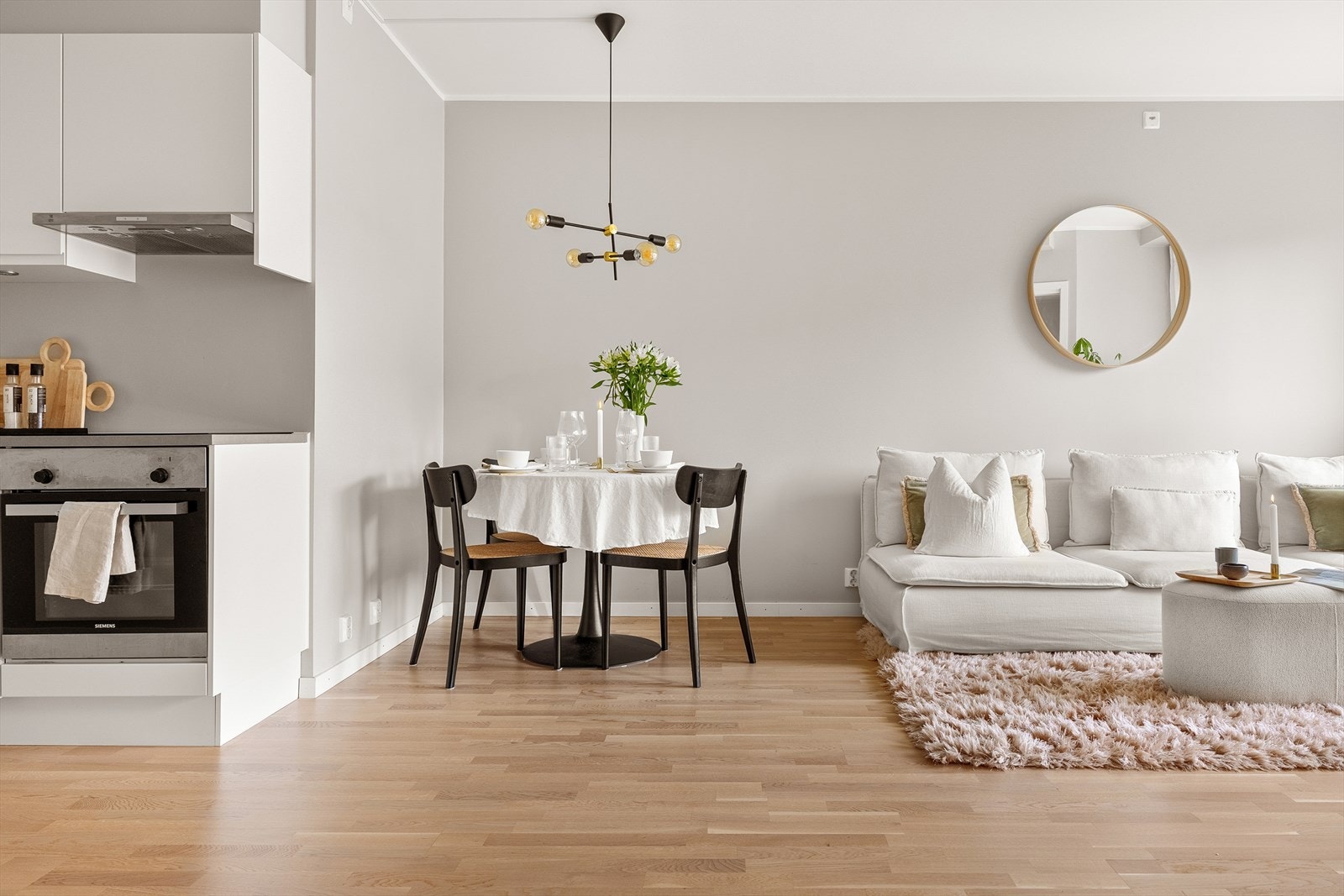 - En svært attraktiv selveierleilighet fra 2021 med privat del av takterrasse som byr på fantastisk utsikt - Galleribilde