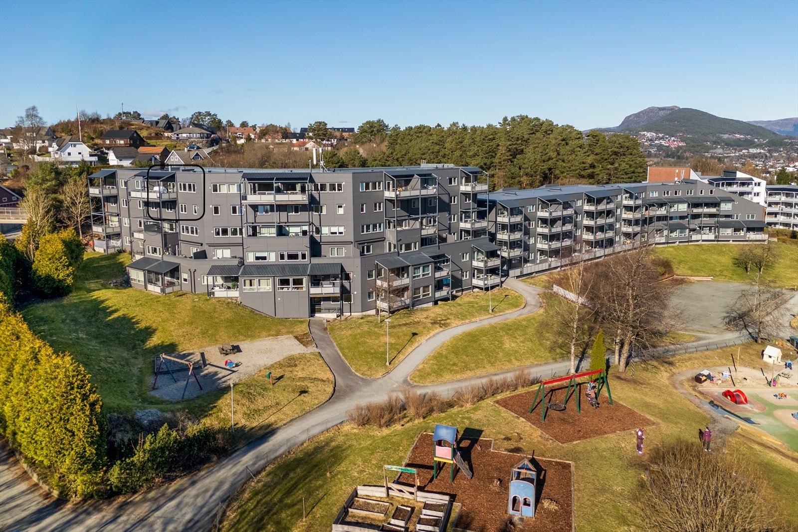 Ligger flott til med sørvestvent balkong. Galleribilde