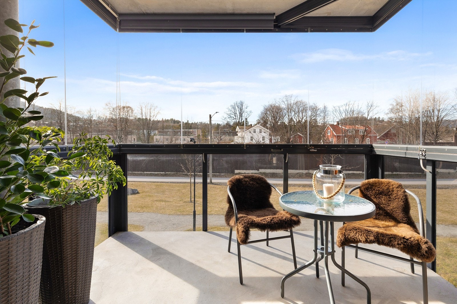 Her er det god plass til utemøbler. Galleribilde