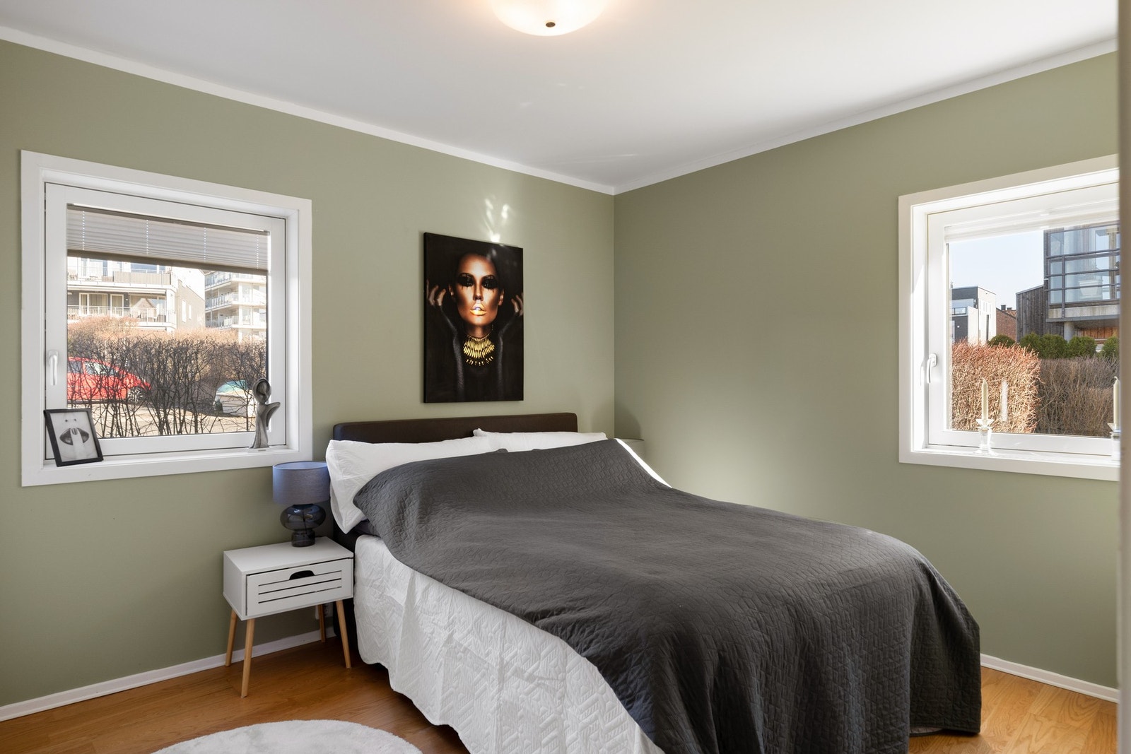 Soverom finner du også i tilknytning til gang Galleribilde