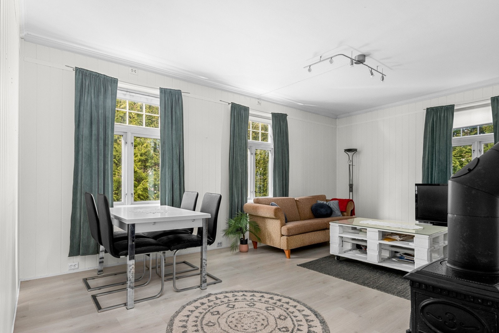 Stue 1. etasje Galleribilde