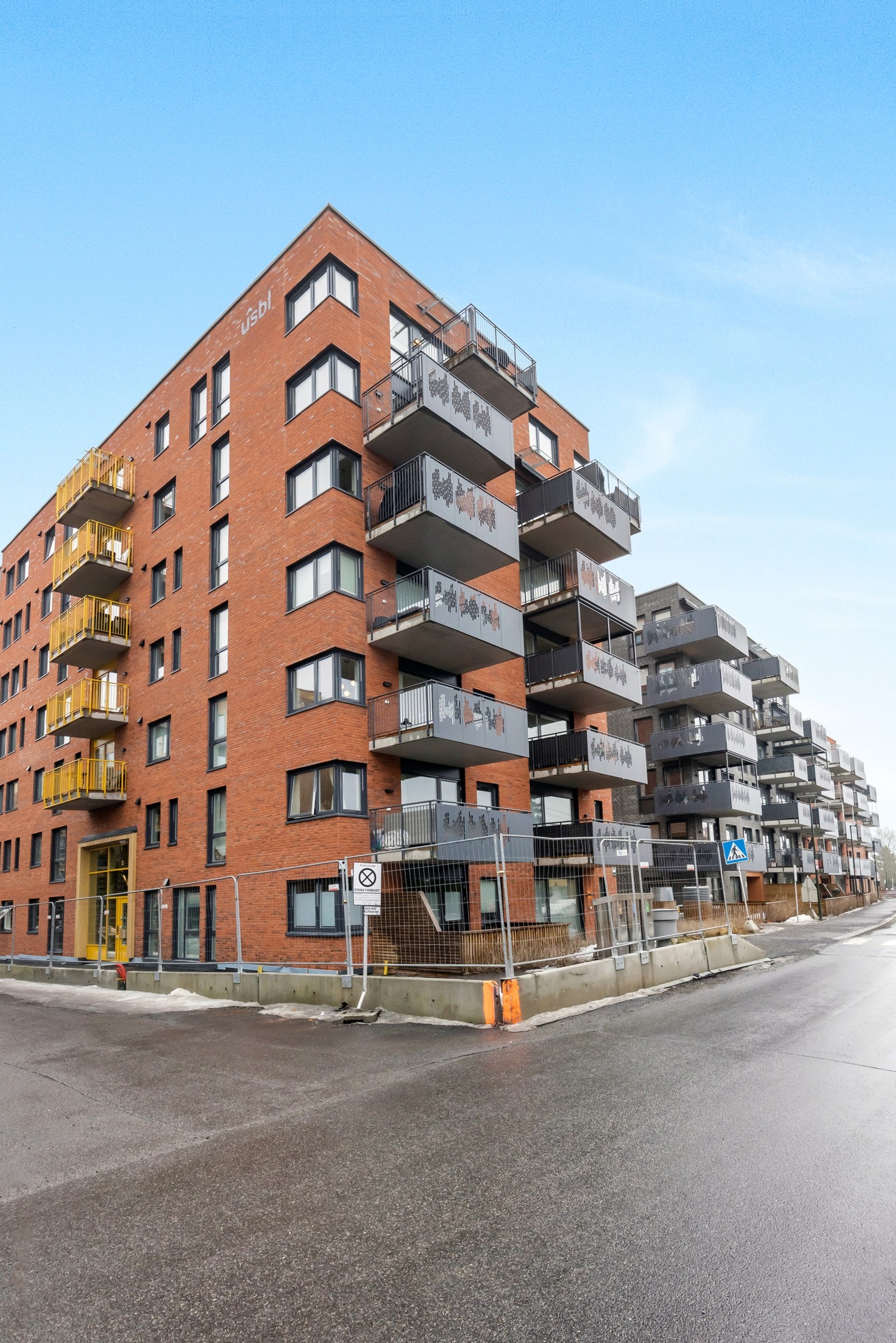 Leiligheten har attraktiv beliggenhet på Vallerud/Benterud i Lørenskog. Galleribilde