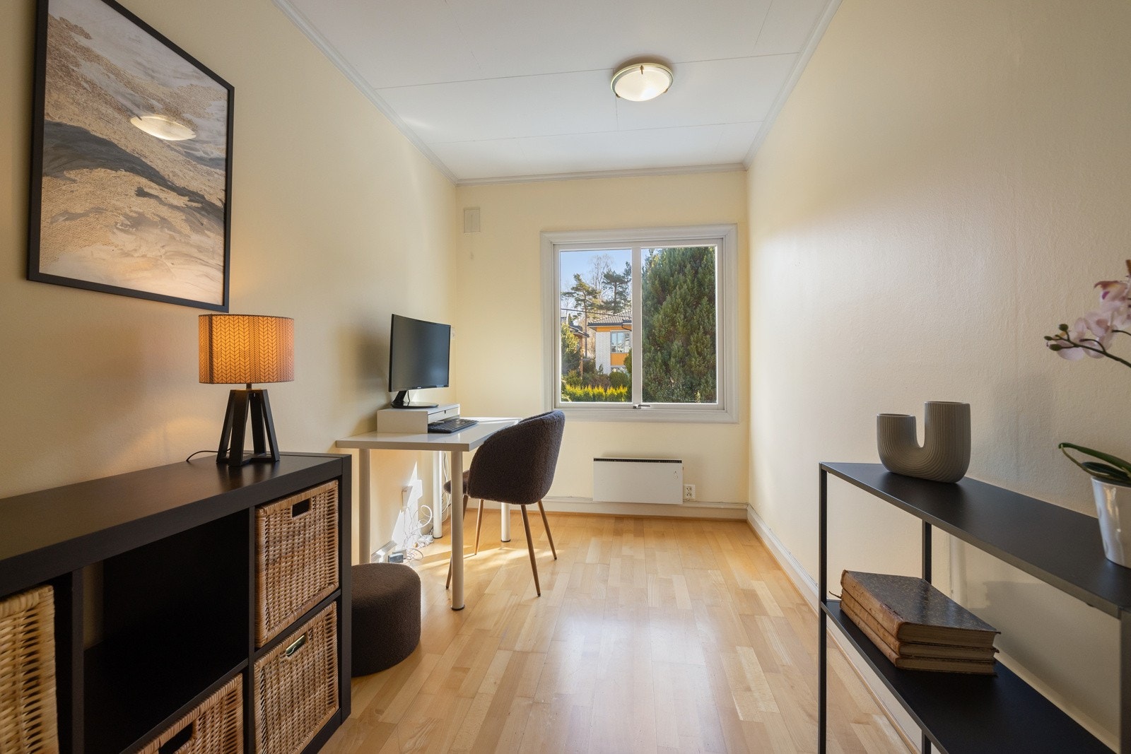Soverom 3 brukes i dag som kontor og har flere bruksmuligheter. Galleribilde