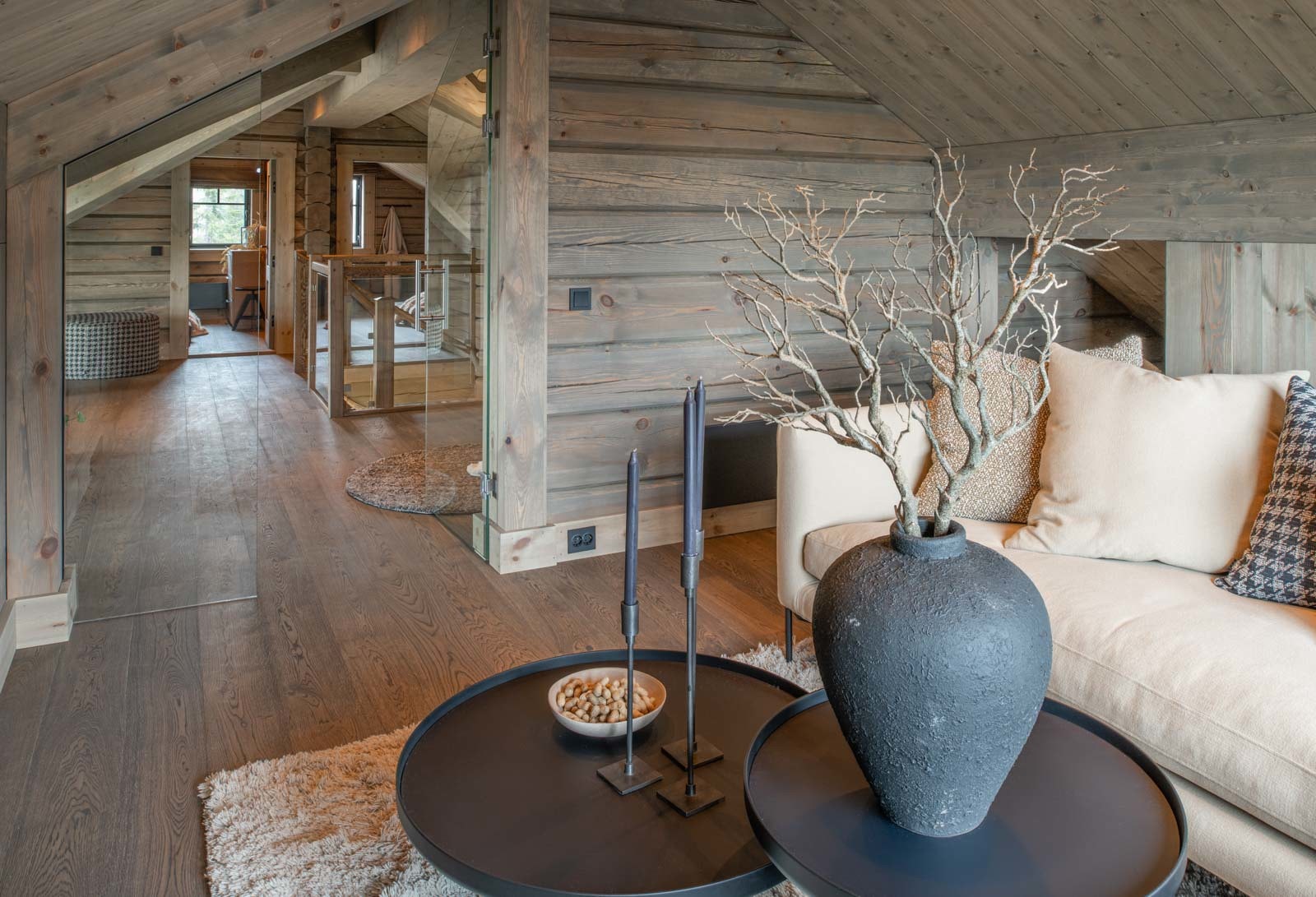 Bilde av lik hytte på en annen tomt på Laftestølen. Avvik vil forekomme