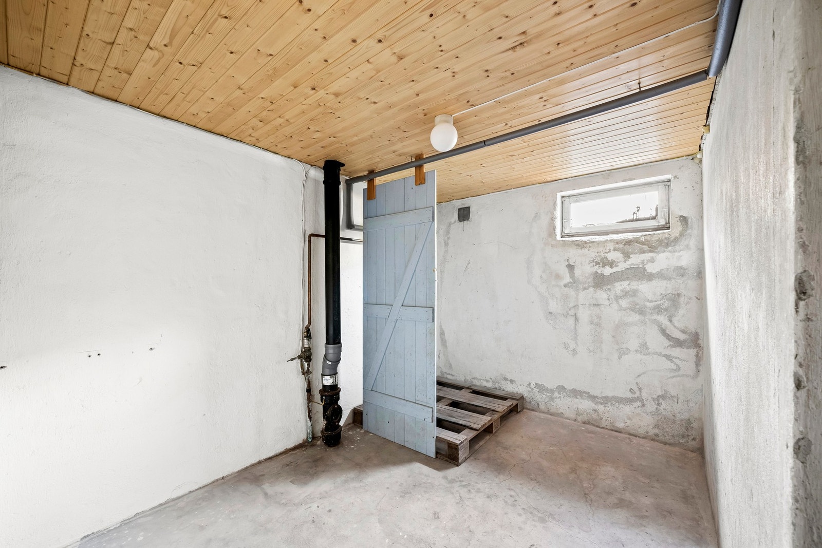 Bodrom (vedrom) og rør i rør opplegg. Galleribilde