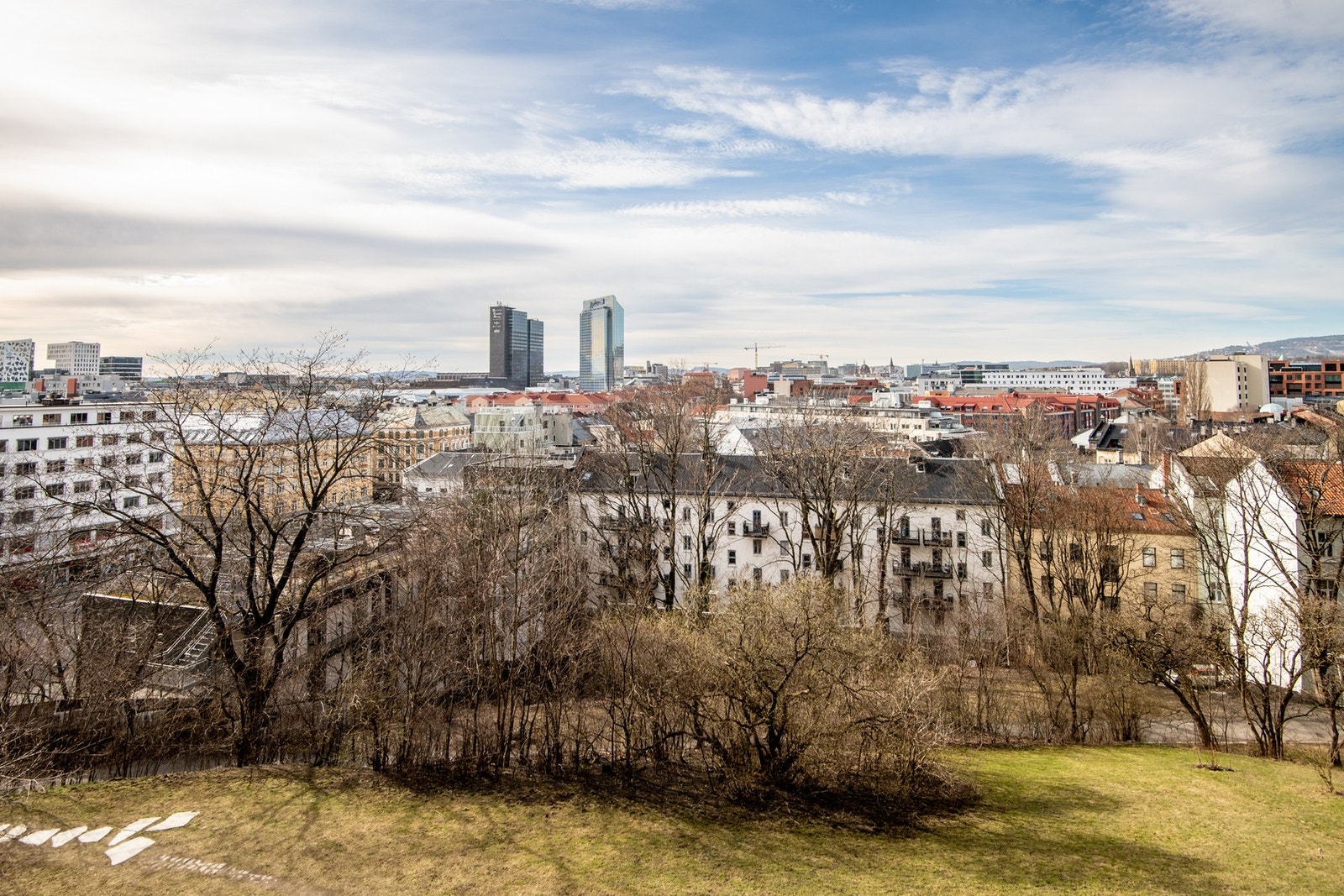 På kveldstid kan du nyte en fantastisk solnedgang fra balkongen. Galleribilde