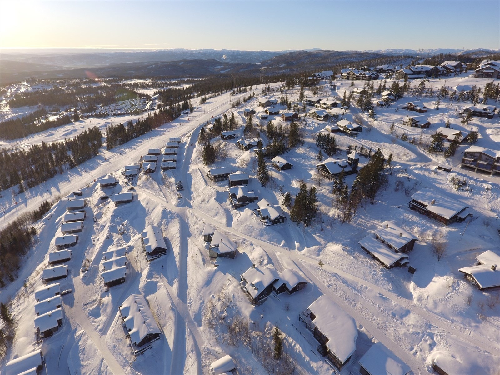 Norefjell er et skieldorado for liten og stor, hvor du finner 20 kilometer preparerte nedfarter fordelt på 20 løyper med en fallhøyde på 1010 meter. Galleribilde
