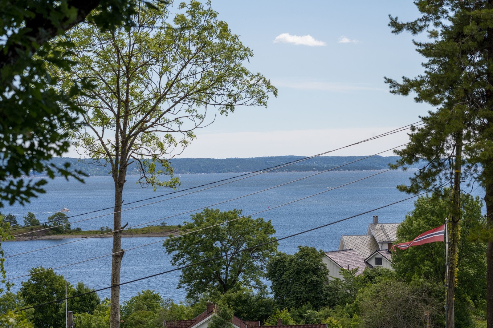 Flott utsikt mot Kråka og over Oslofjorden Galleribilde