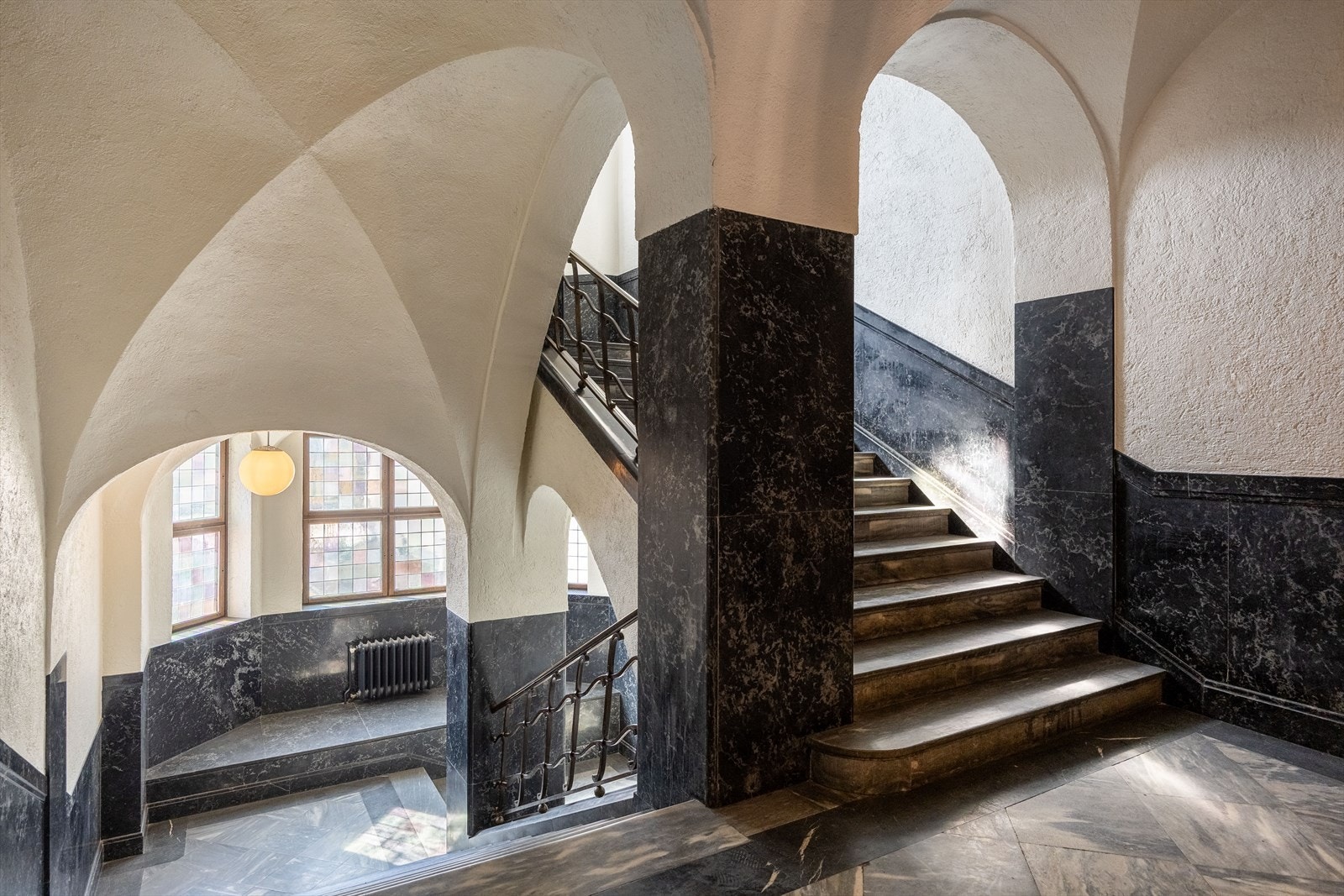 Ærverdige Posthallen, opprinnelig tegnet av arkitekt Rudolf Emanuel Jacobsen Galleribilde