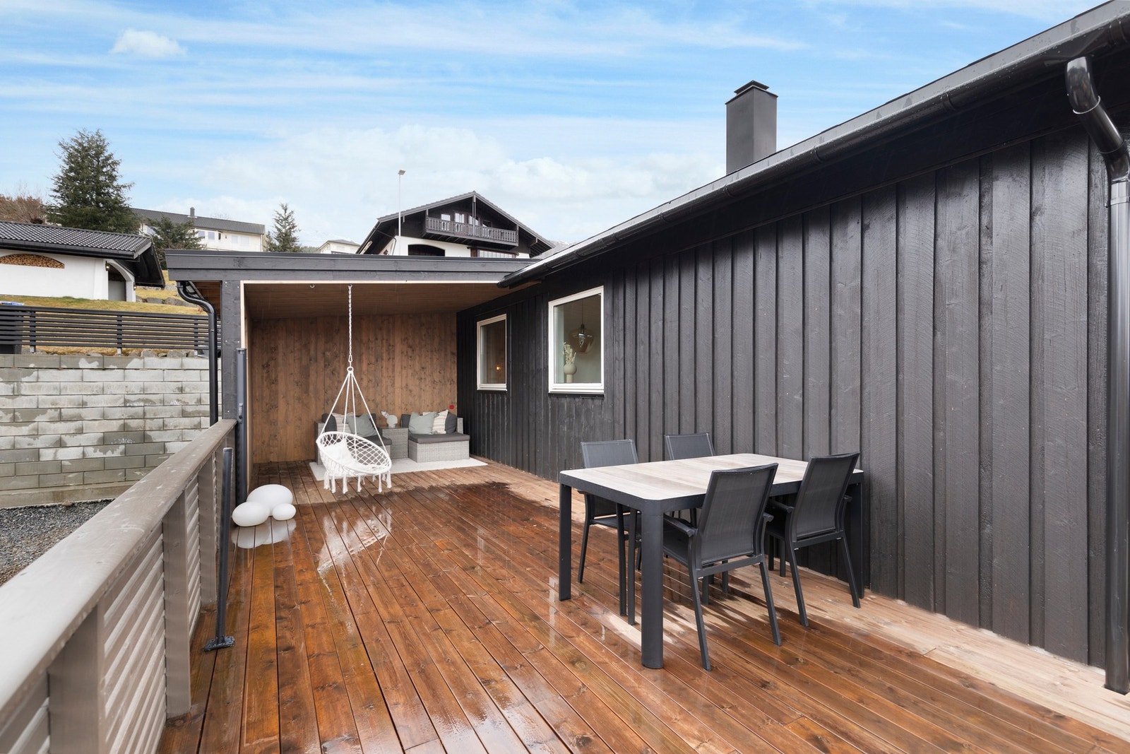 I 2021 ble det oppført utestue Galleribilde