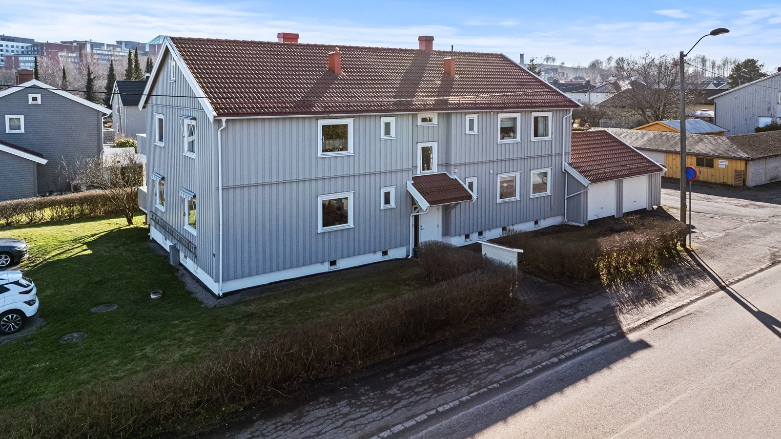 Fasade inngangsparti Galleribilde