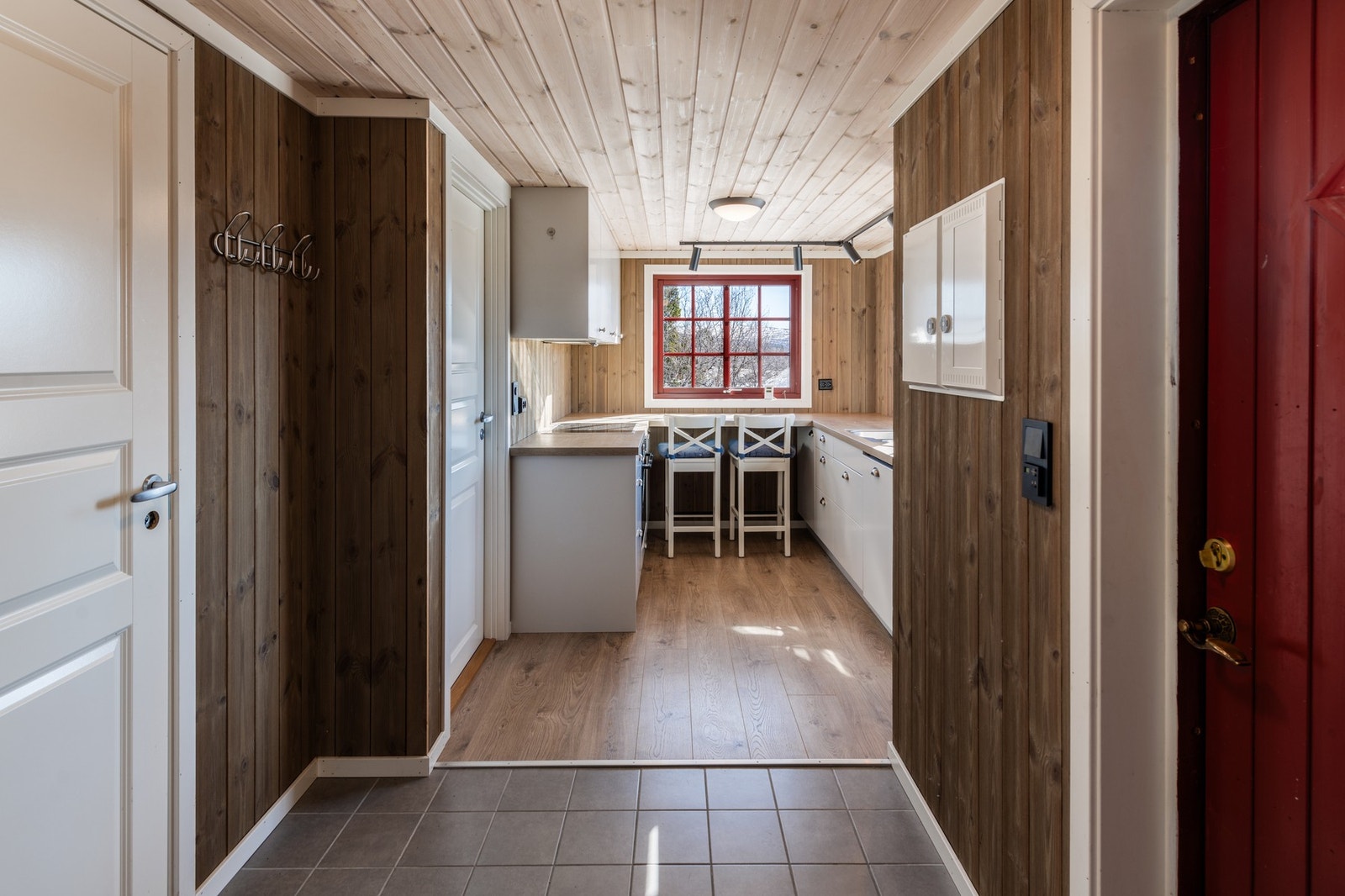 Den nye delen består av kjøkken, bad, soverom og entré Galleribilde