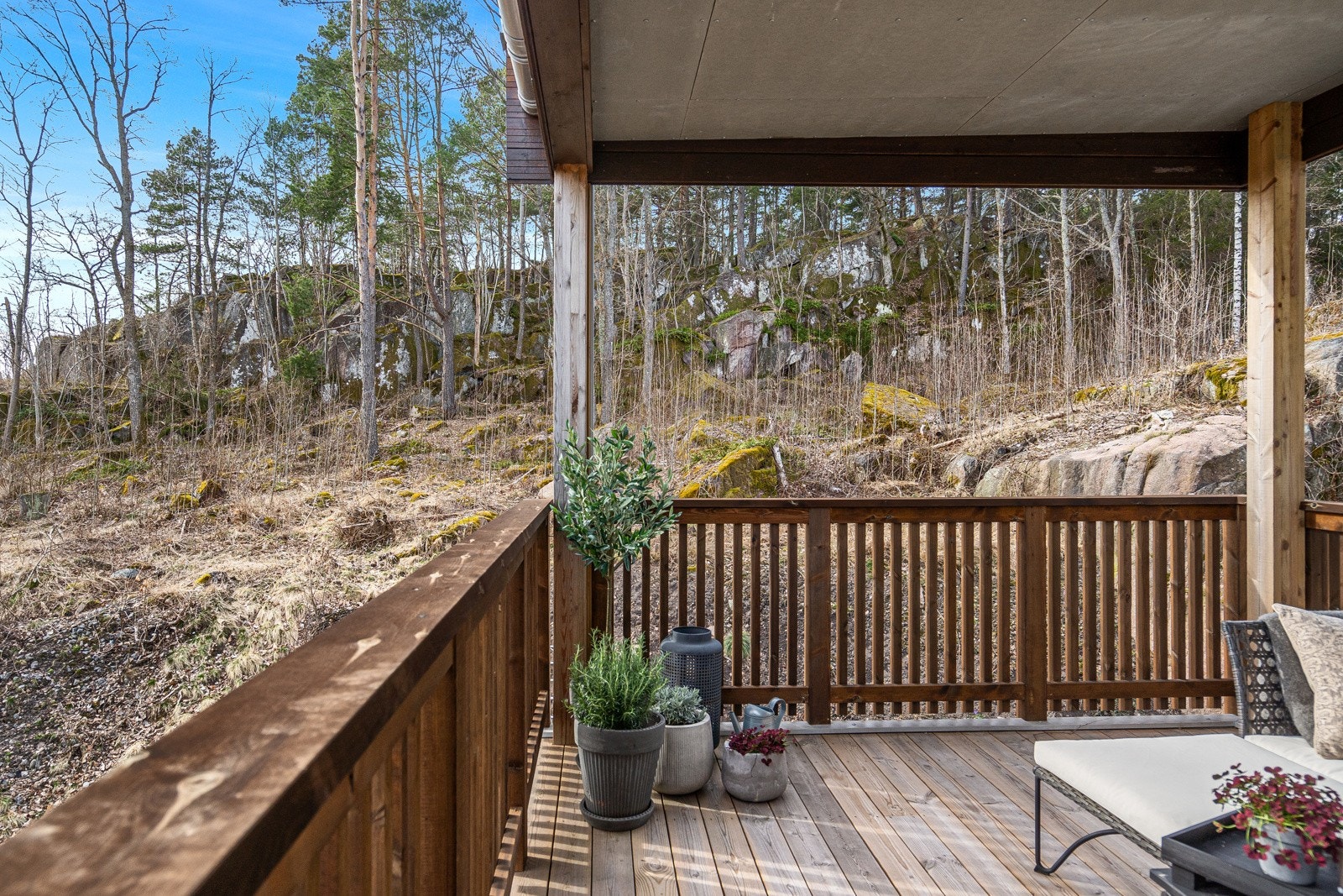 Usjenert balkong Galleribilde