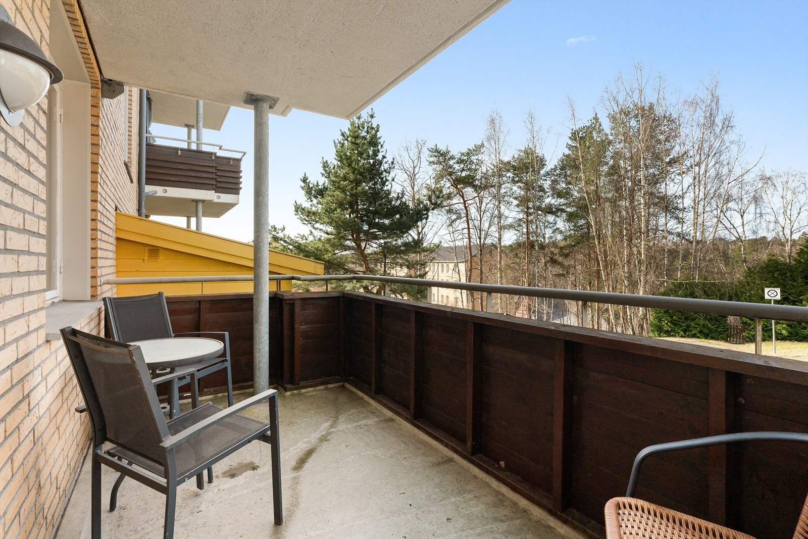 Solrik, vestvendt balkong på ca. 7 m². Galleribilde