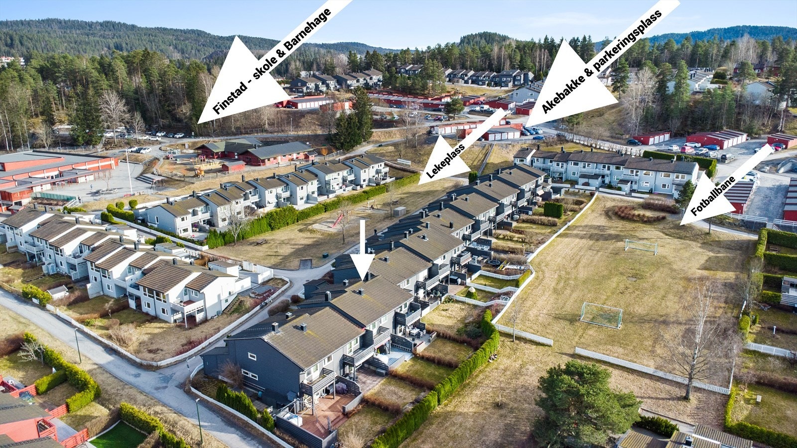 Her bor man godt til, med 2 minutters gange til Finstad skole og finstad barnehage. Galleribilde