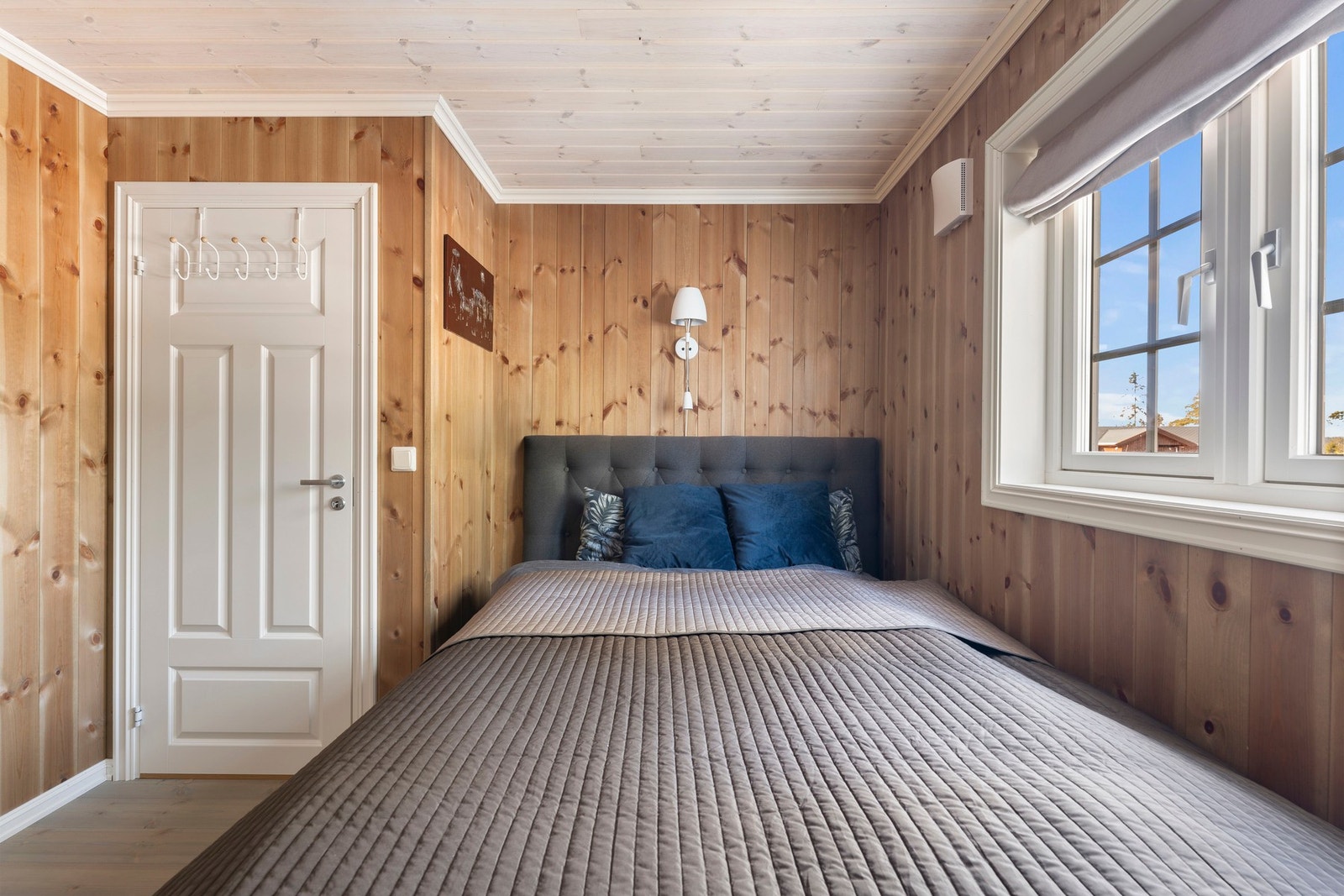 Plass til garderobeløsninger for smart oppbevaring. Galleribilde