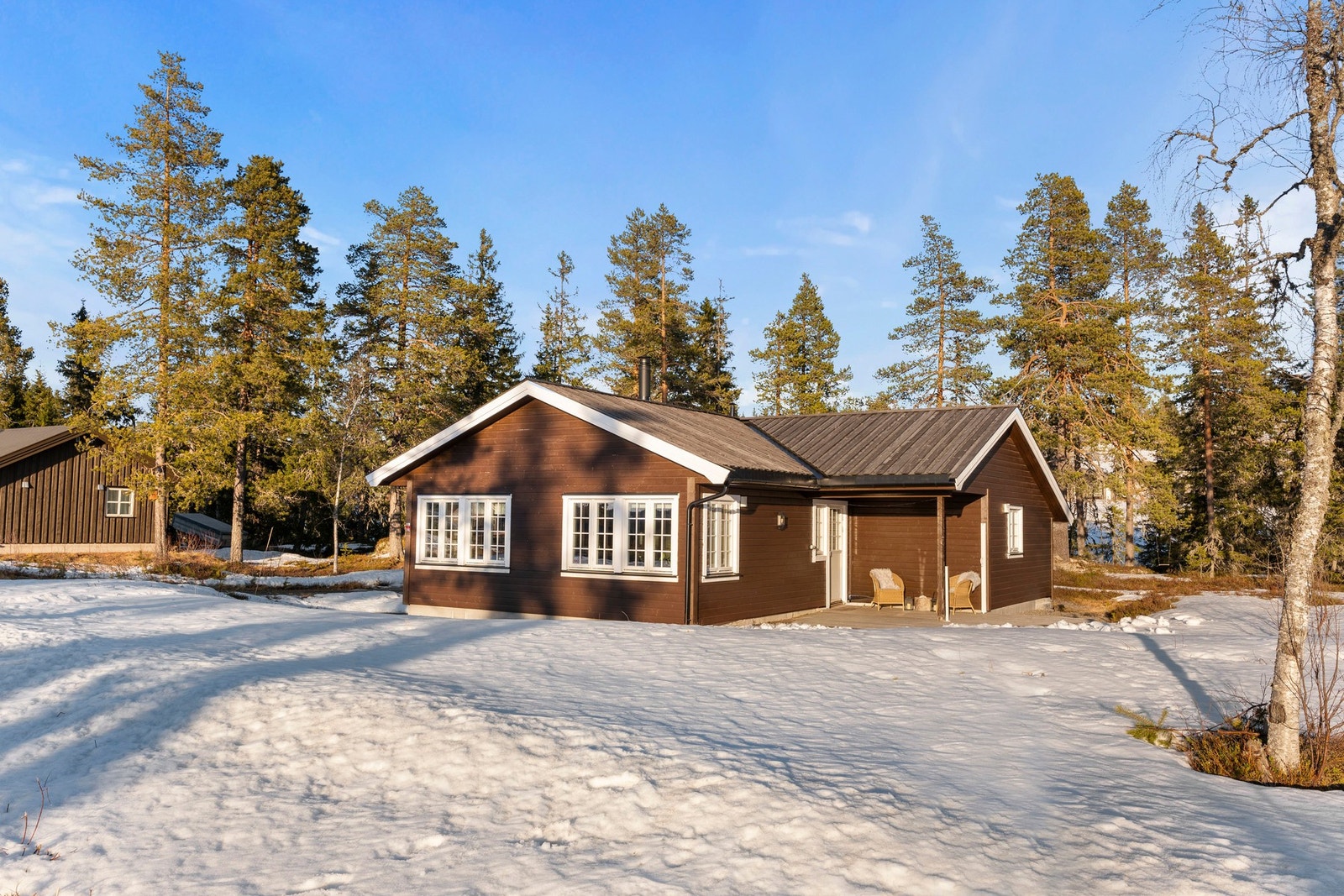 Perfekt for deg som ønsker en komfortabel og innbydende fritidsbolig i naturskjønne omgivelser! Galleribilde