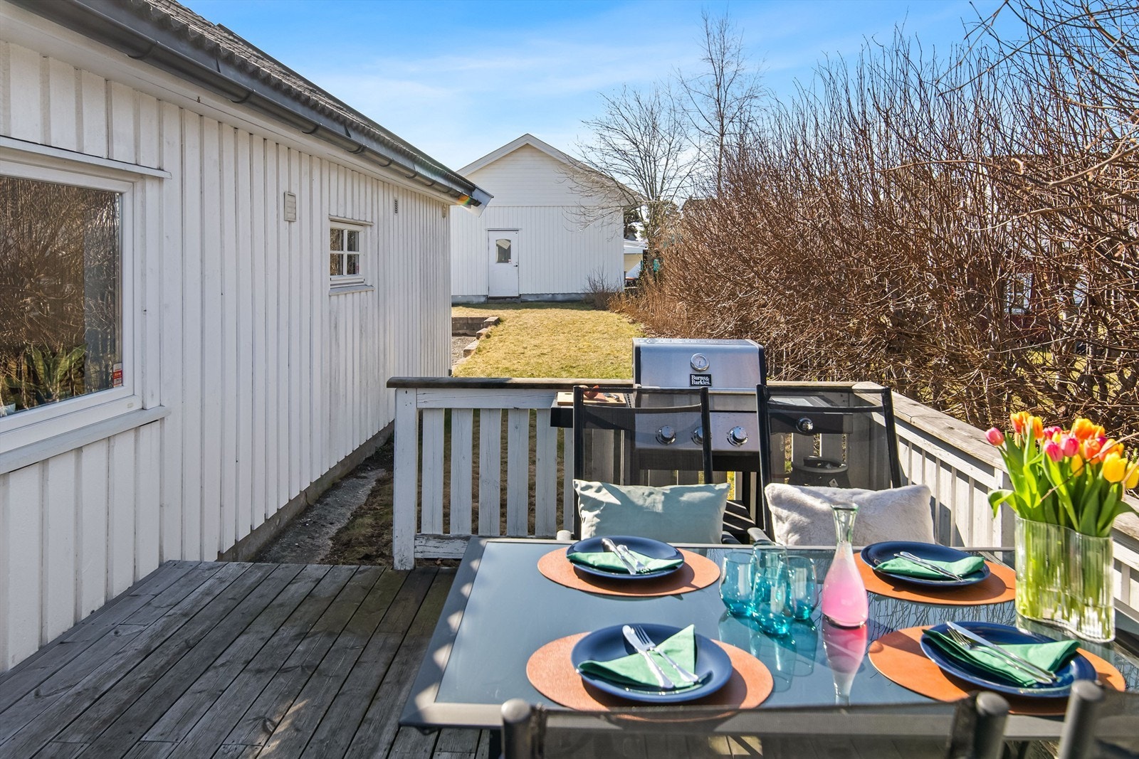 Uteplass Galleribilde