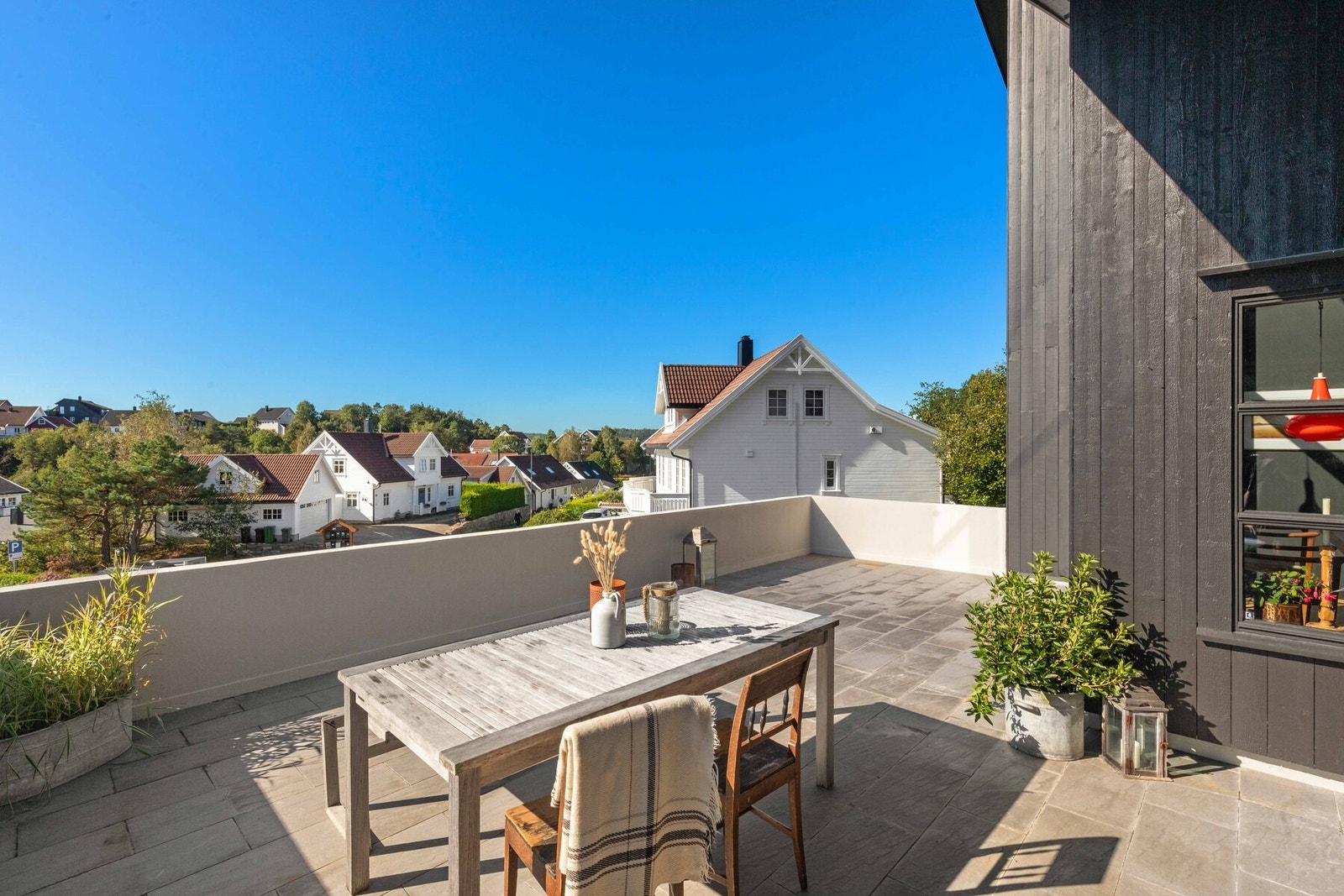 En solrik beliggenhet må også framheves. Galleribilde