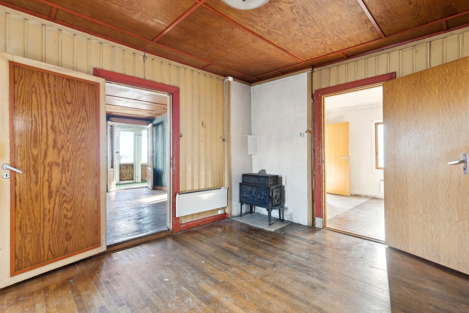 Spisestue med vedovn. Galleribilde