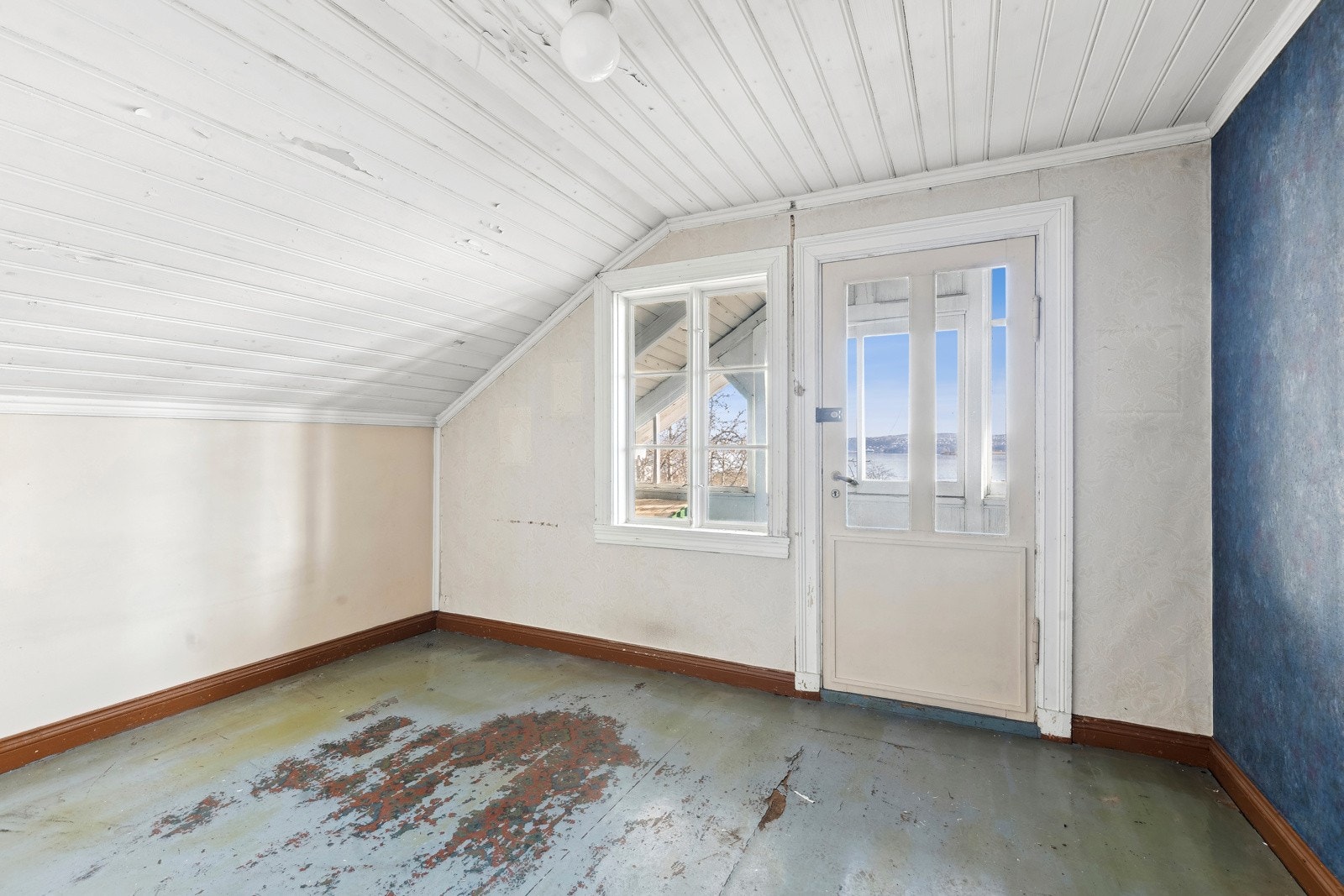 Soverom med adgang til balkong. Galleribilde