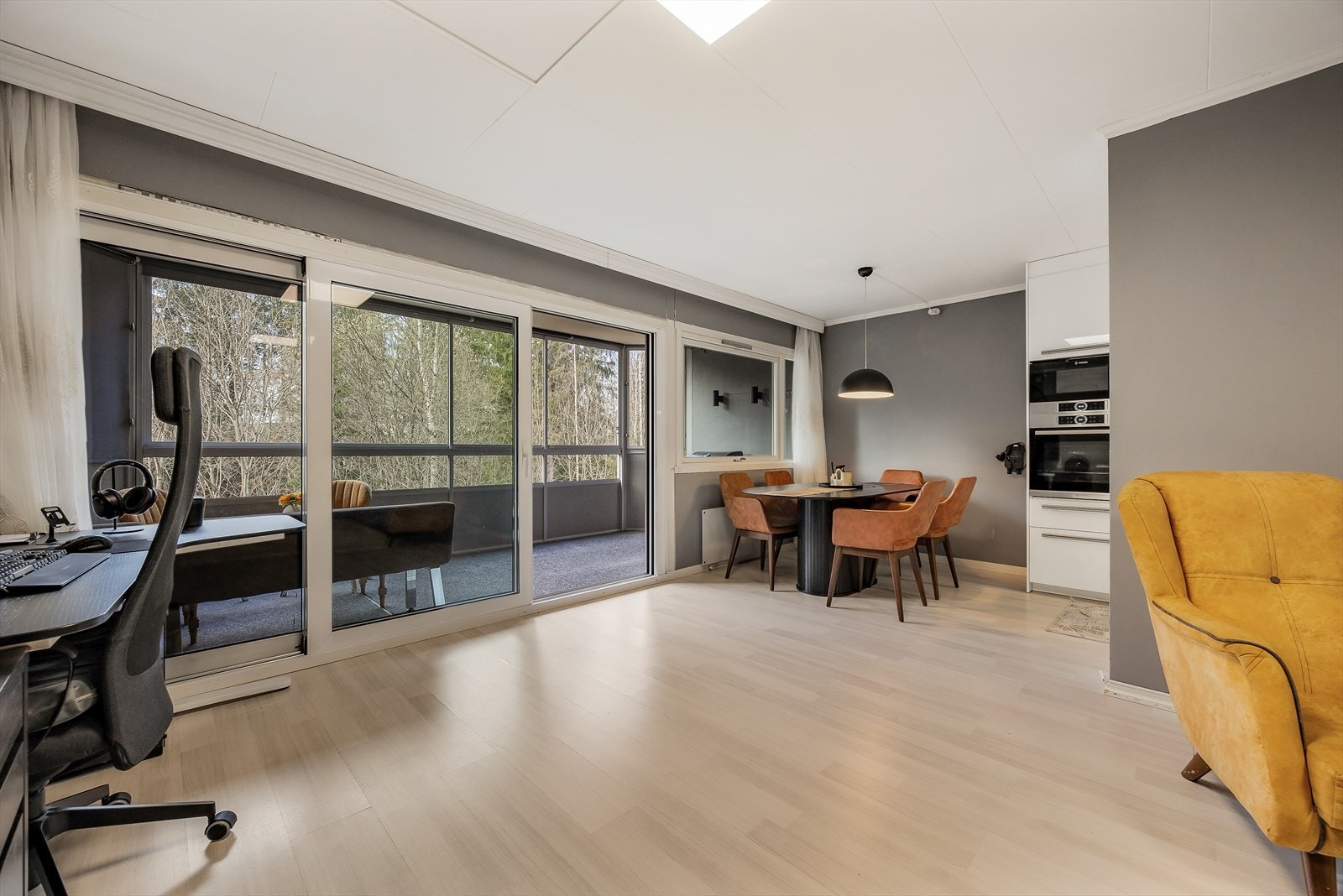 Leiligheten har et moderne og tidløst design. Galleribilde