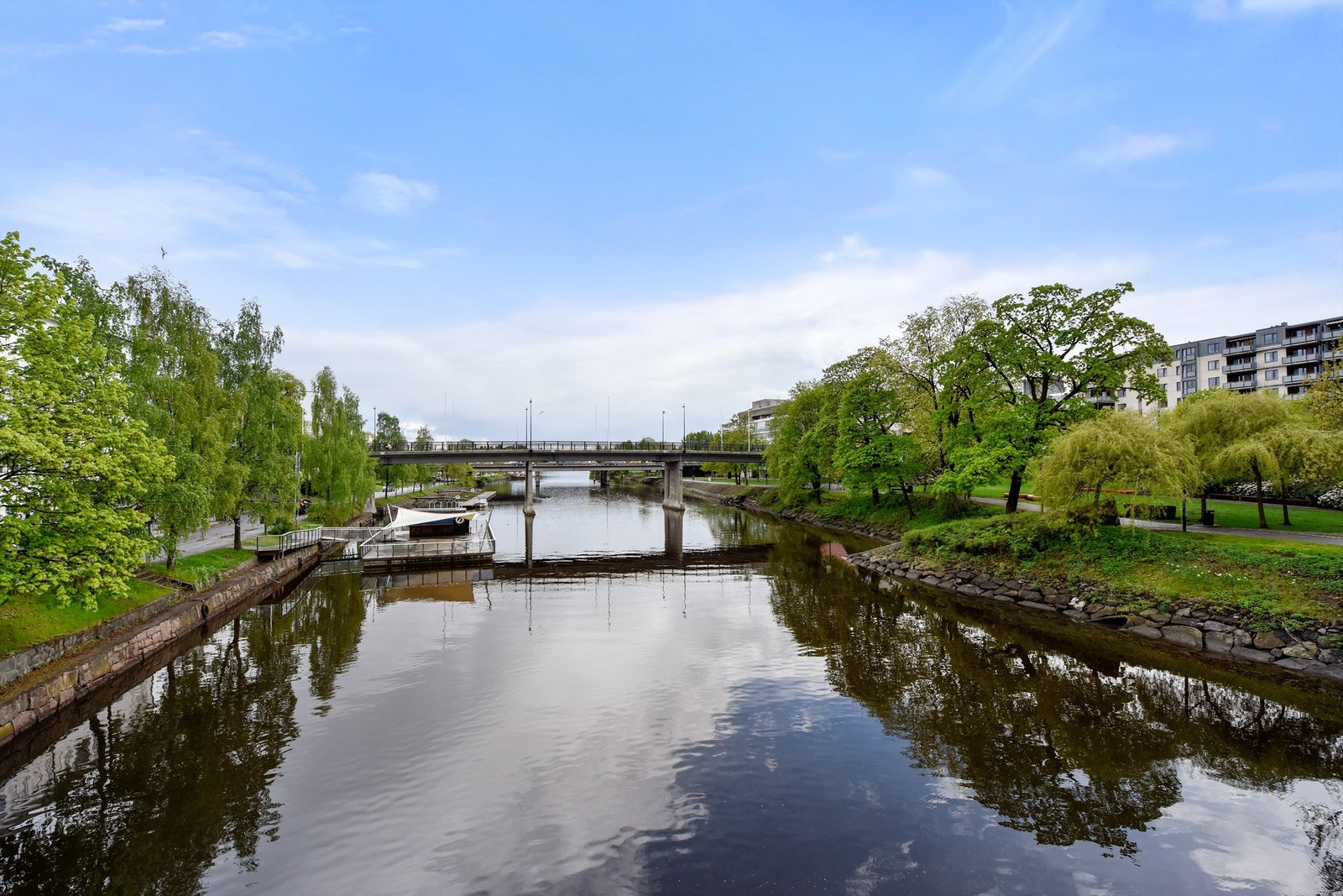 Områdebilde. Sandvikselven Galleribilde