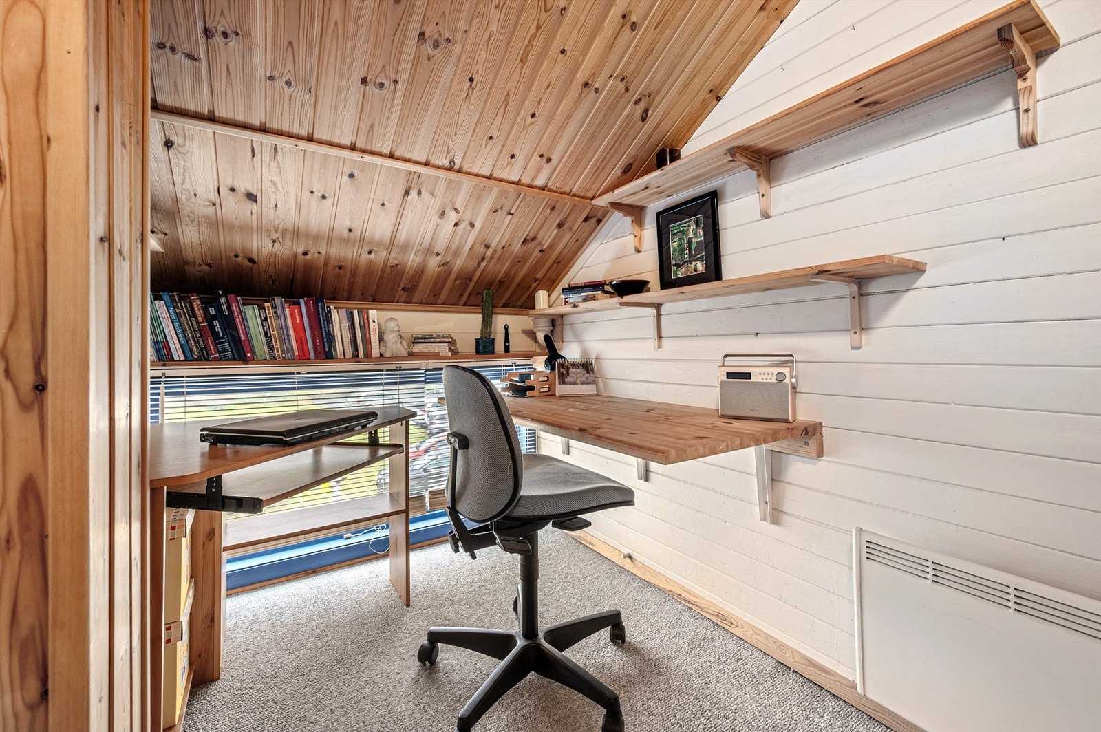 En perfekt liten privat sone for gaming-, lekse- og kontorbruk? Galleribilde