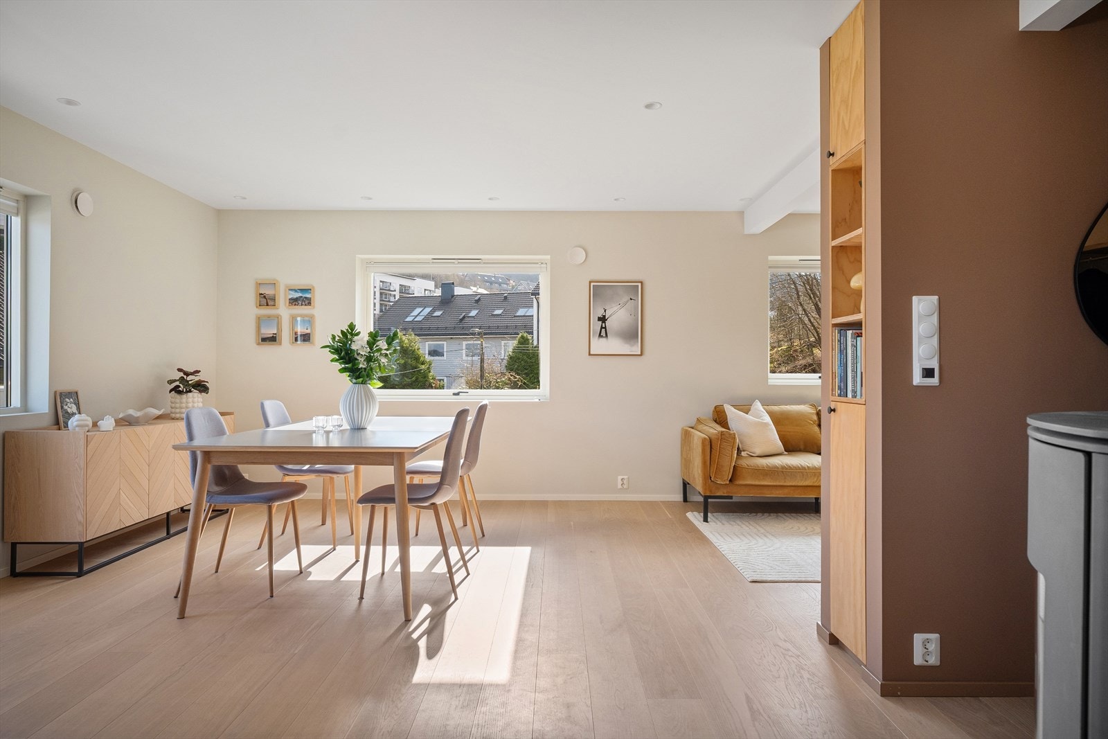 Eik 1-stavs parkett på alle rom Galleribilde