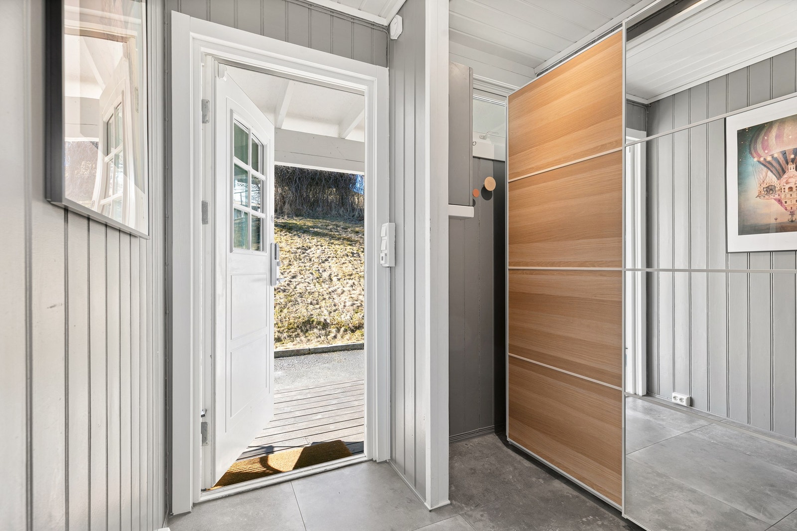 Velkommen inn i et velholdt og hyggelig familiehjem med en god atmosfære. Galleribilde