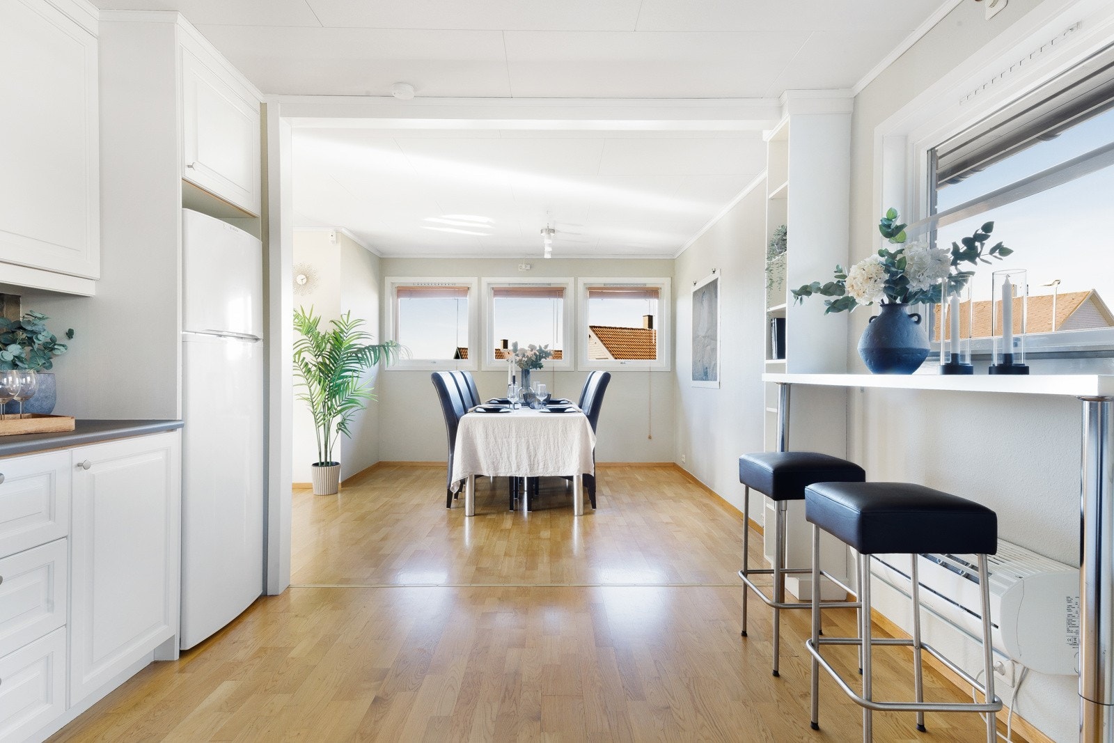 God plass til å lage middag til større selskap. Galleribilde