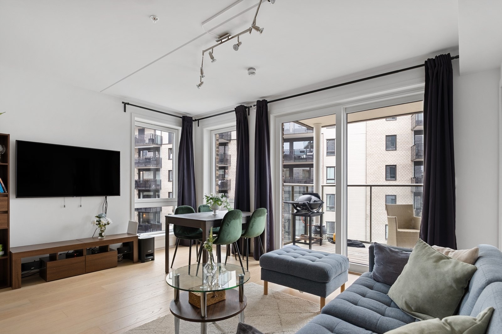 Fredrik Hyldmo v/Nordvik Bolig har gleden av å presentere Sandakerveien 94! Galleribilde