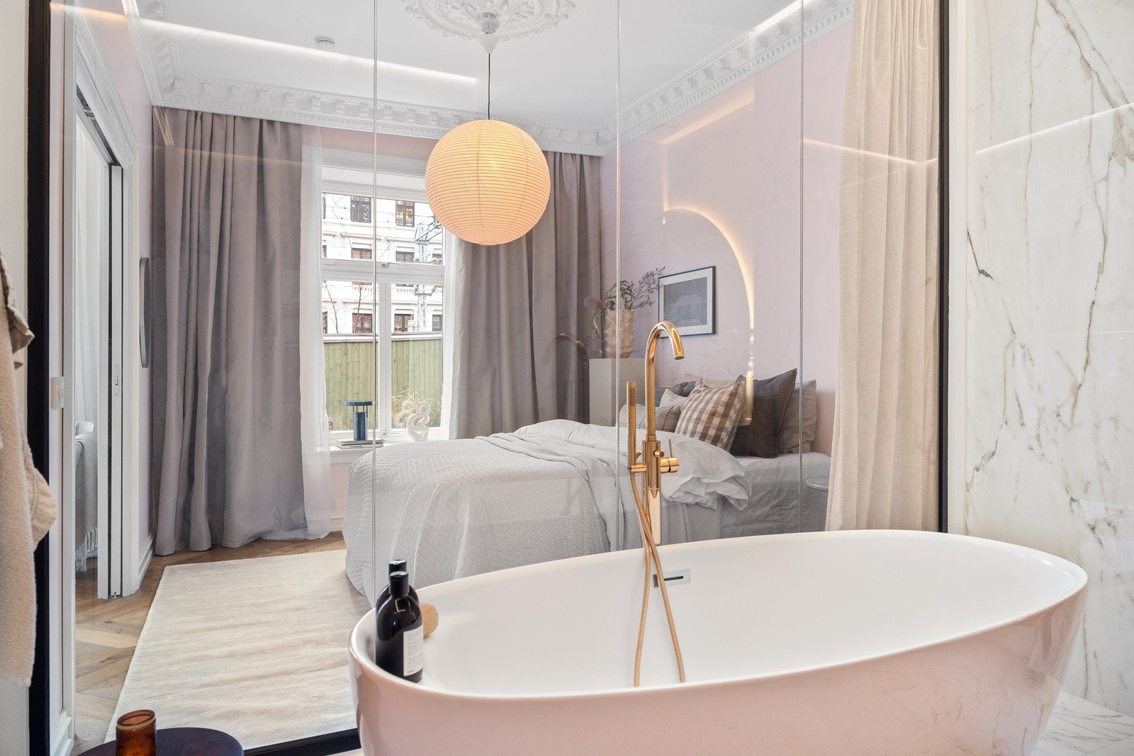 - Frittstående badekar - Galleribilde