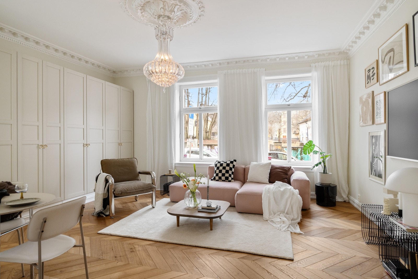 - Velkommen til Arups gate 10 A, presentert av Eiendomsmegler MNEF/Partner Bjørnar Mikkelsen (tlf. 938 98 132) hos Schala &Partners - Galleribilde