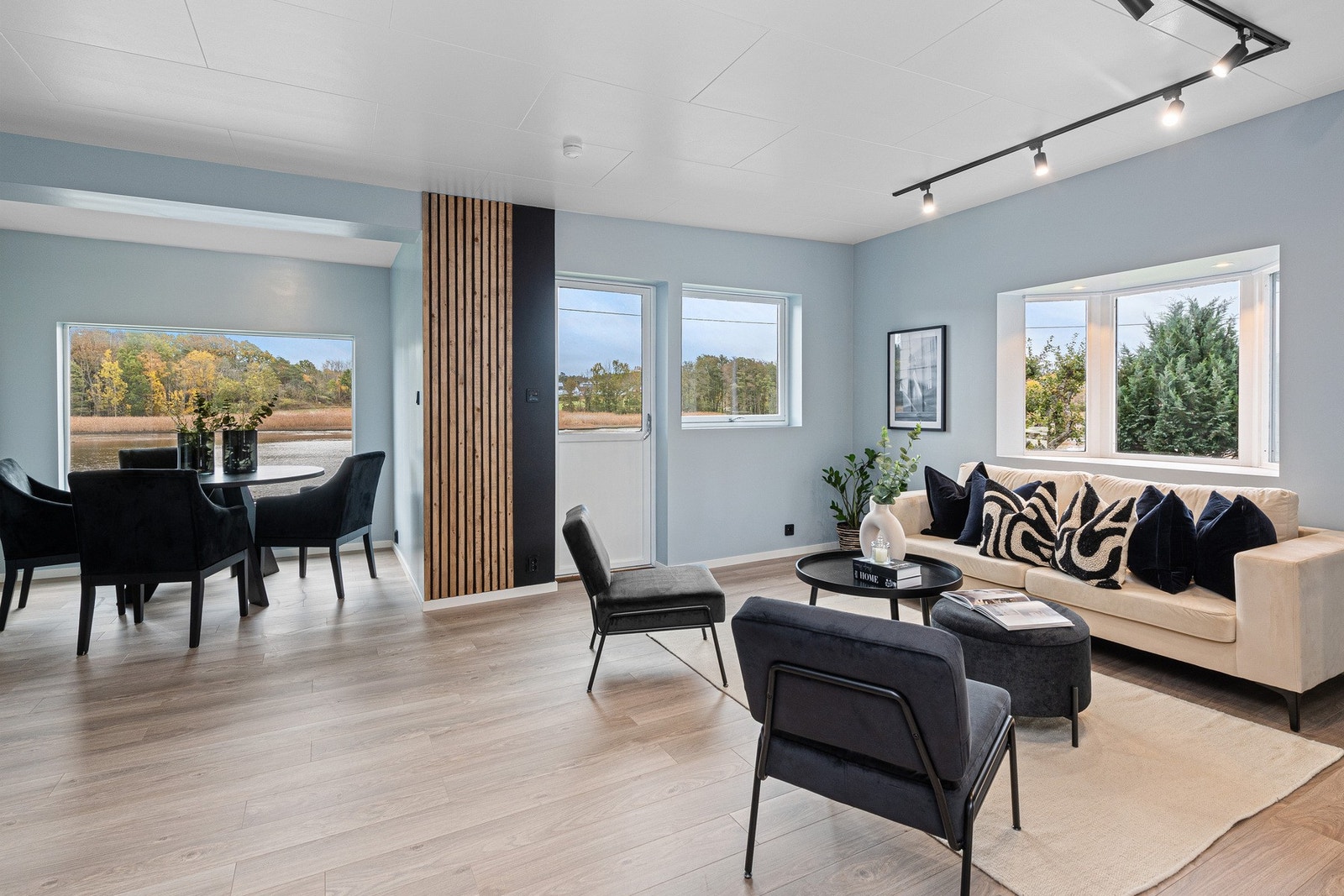 EIE eiendomsmegling ved Mateusz Zubrzynski har gleden av å presentere Øyaveien 13! Galleribilde