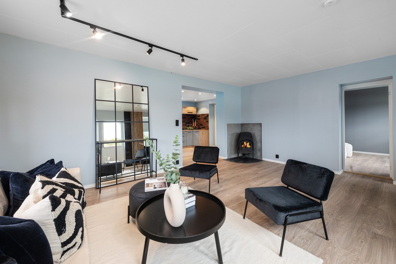 Rommet får på bakgrunn av sin utforming en naturlig inndeling, hvor en kan innrede soner etter sitt eget ønske og behov. Galleribilde