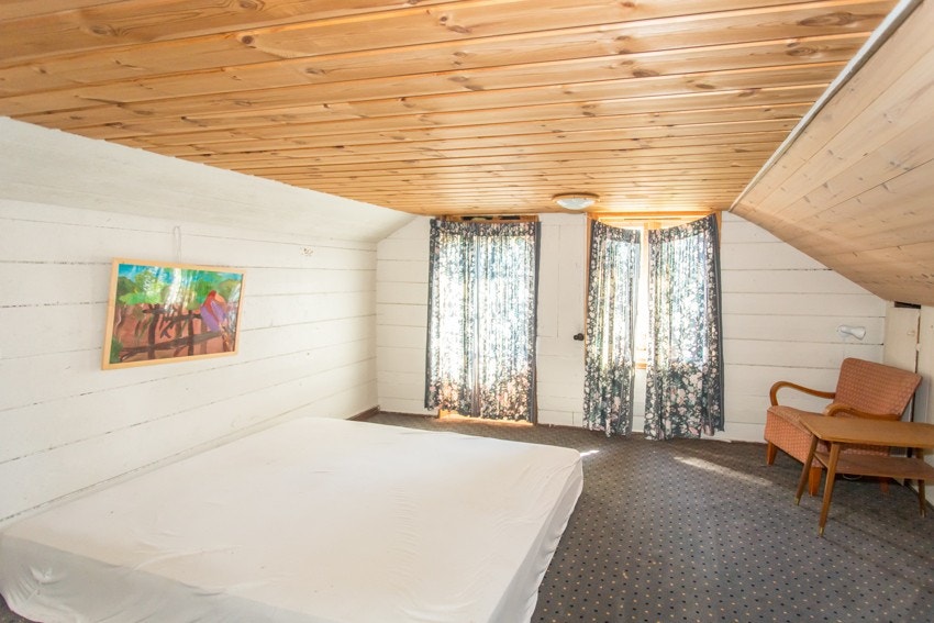 Soverom på loftet Galleribilde