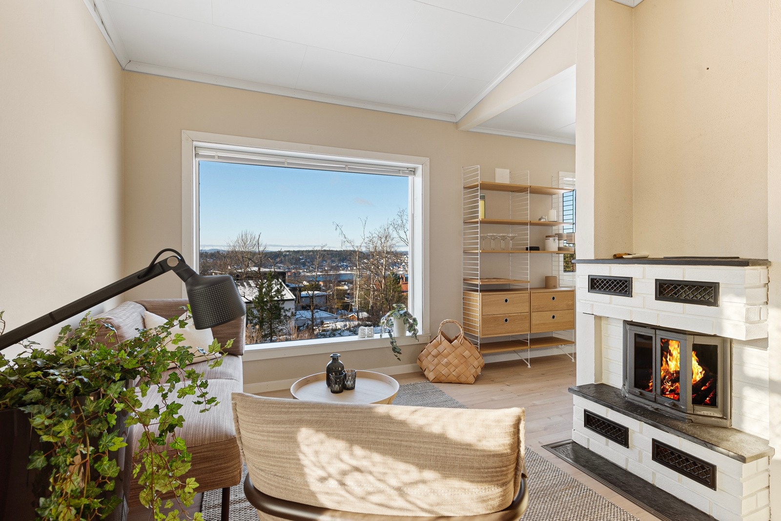 Tjærildveien 7 presenteres av EIE eiendomsmegling ved Jeanette Risberget. Galleribilde