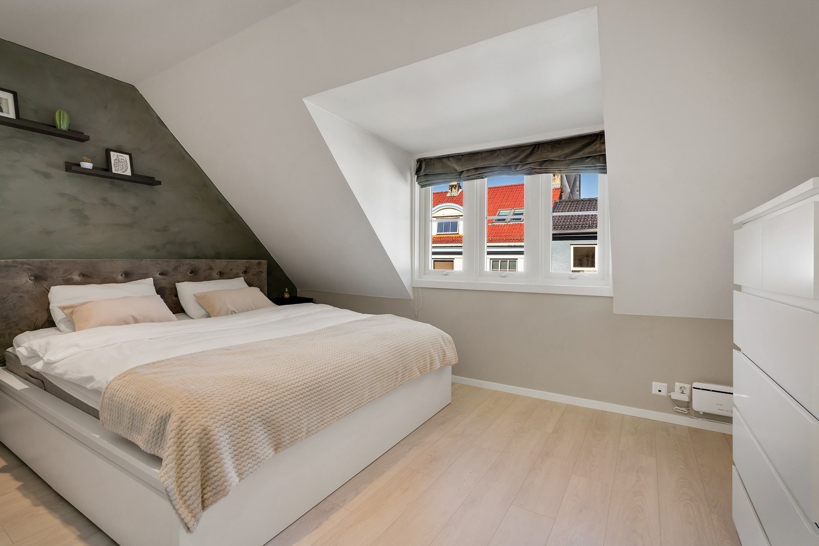 Soverommet er på ca. 11kvm. Galleribilde